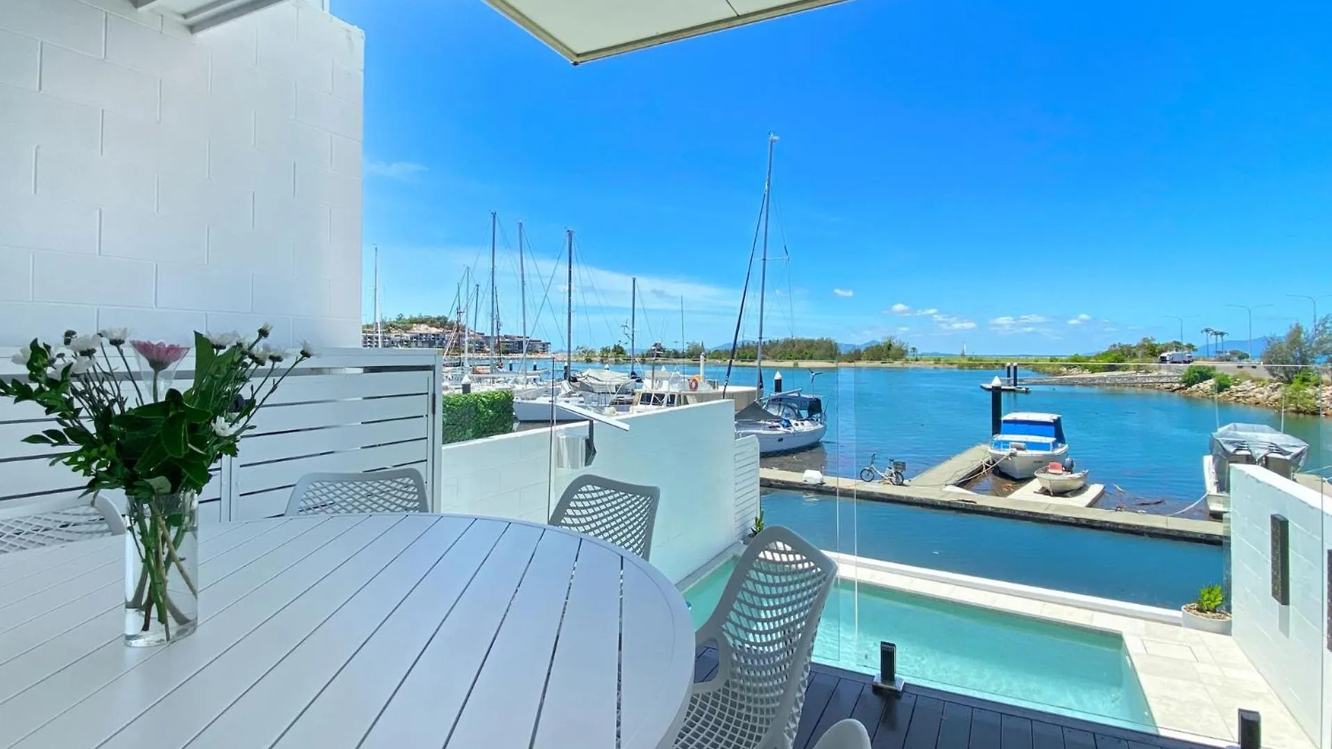 Casa Del Sol Villa Nelly Bay